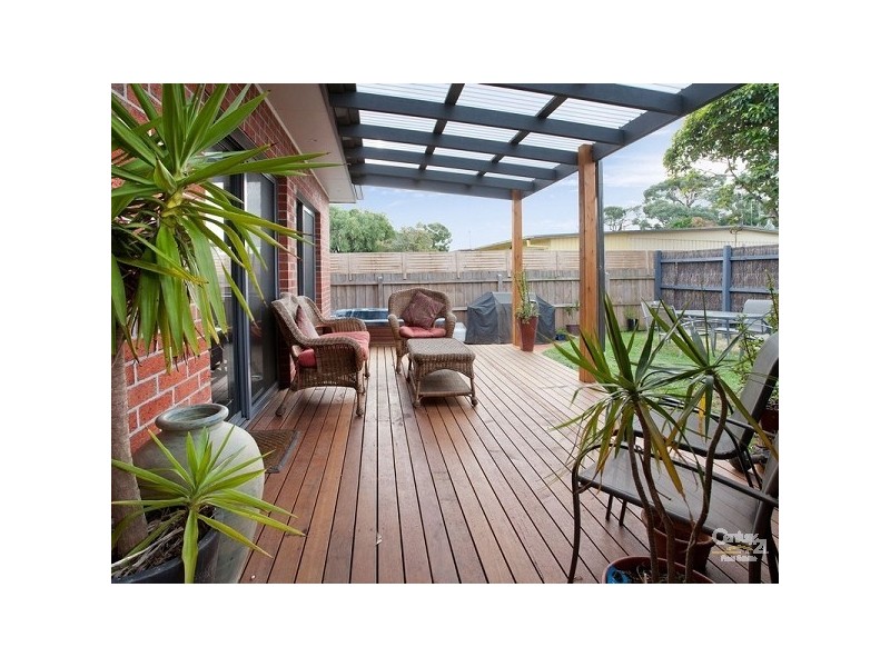 12A Olive Street, Mornington VIC 3931
