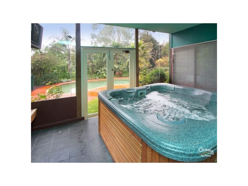 5 Taroona Close, Mount Eliza VIC 3930