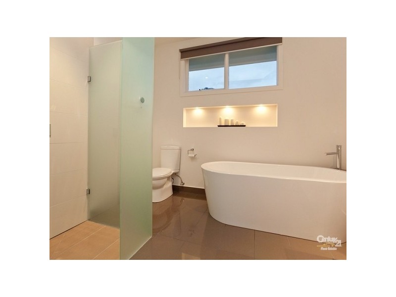 40 Bareena Drive, Mount Eliza VIC 3930