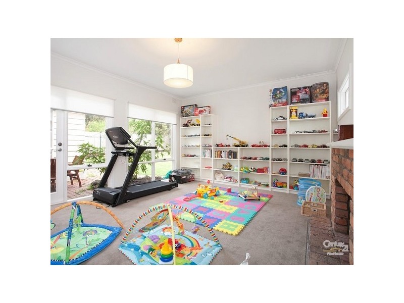 82 Canadian Bay Road, Mount Eliza VIC 3930