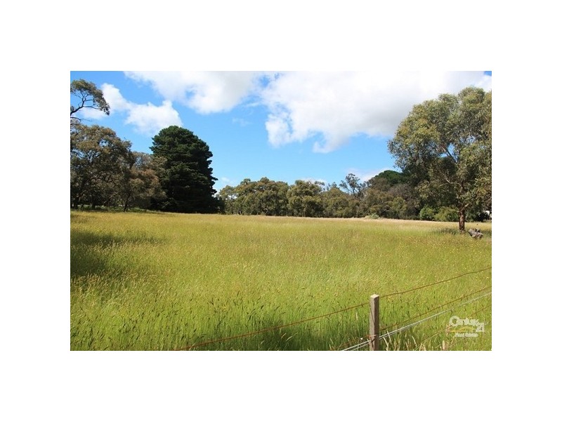 335 Myers Road, Merricks North VIC 3926