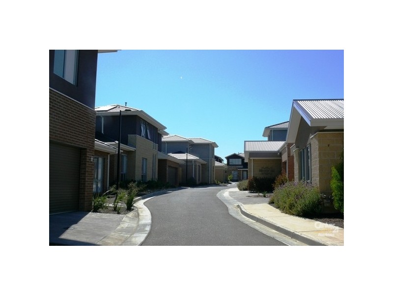 9/746 Nepean Highway, Mount Martha VIC 3934