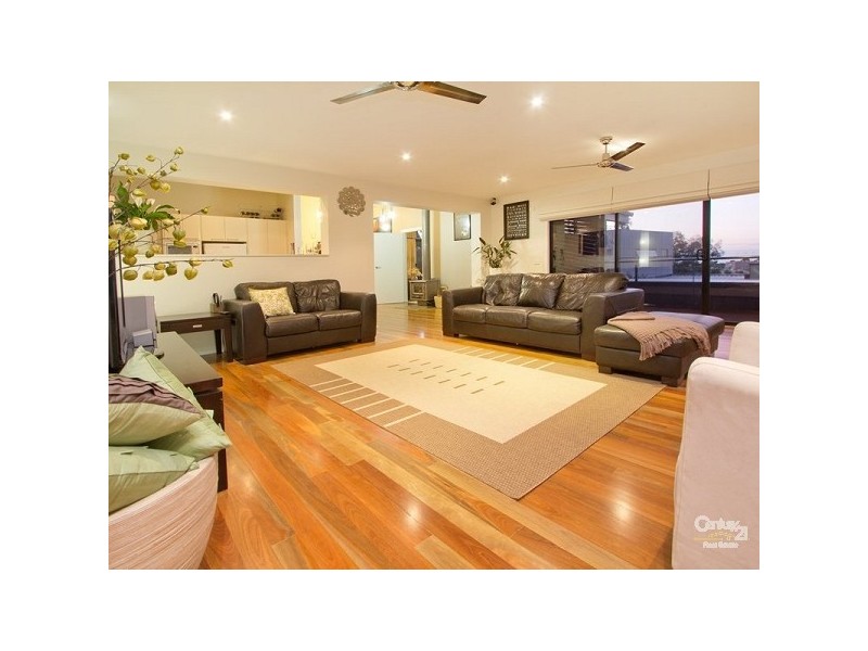 1 Cornwall Crescent, Mount Martha VIC 3934