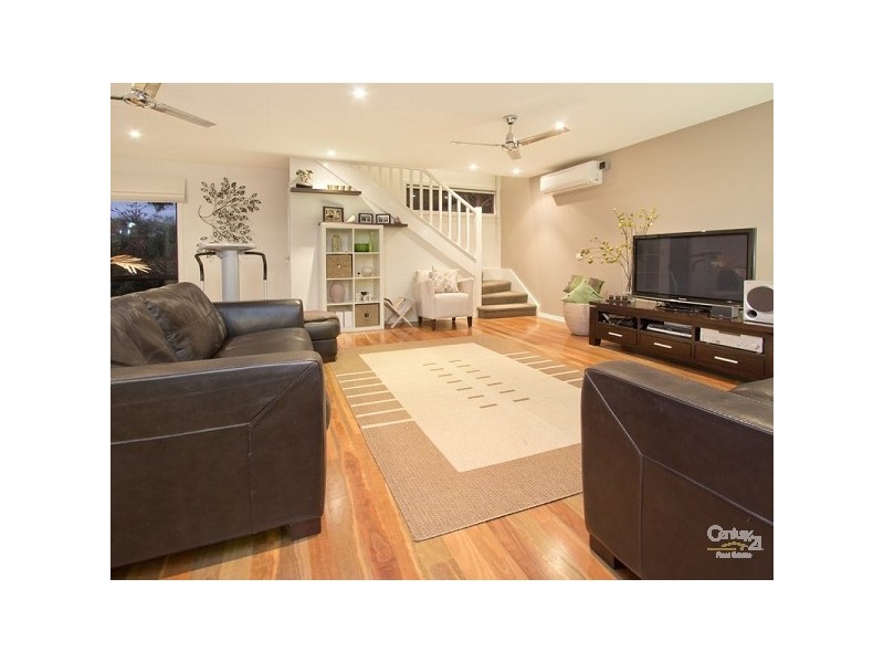 1 Cornwall Crescent, Mount Martha VIC 3934