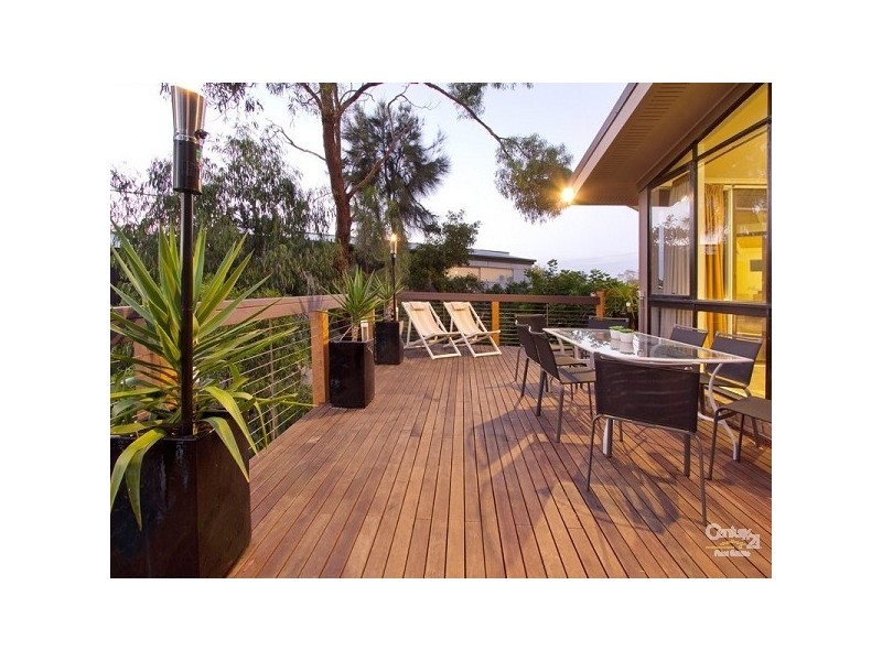 1 Cornwall Crescent, Mount Martha VIC 3934