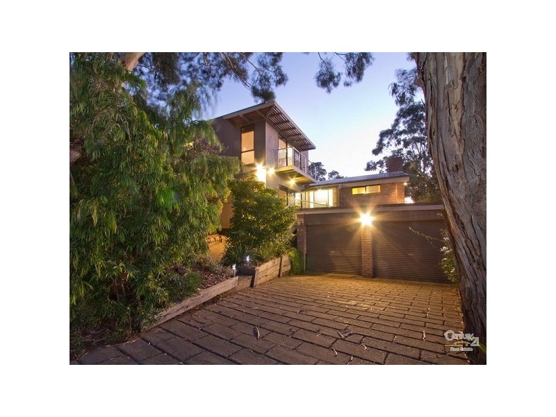 1 Cornwall Crescent, Mount Martha VIC 3934