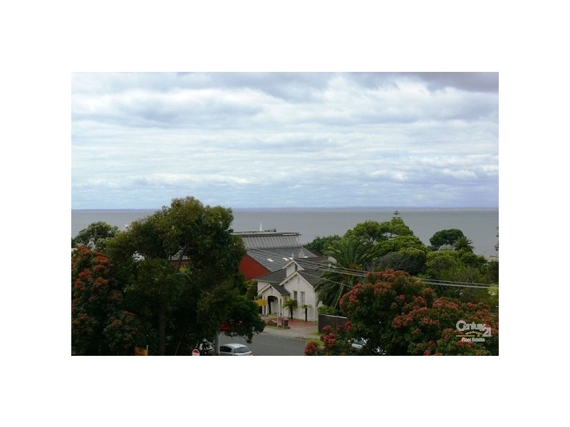 Unit 3, 28 Main Street, Mornington VIC 3931