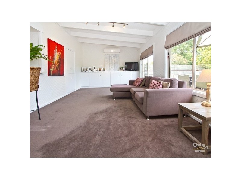 20 Downward Street, Mornington VIC 3931