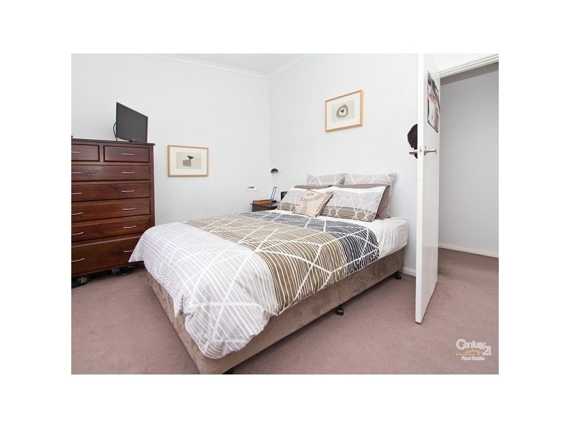 20 Downward Street, Mornington VIC 3931