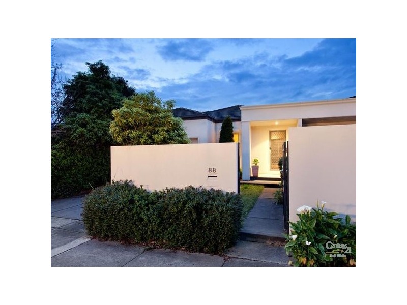 88 Barkly Street, Mornington VIC 3931