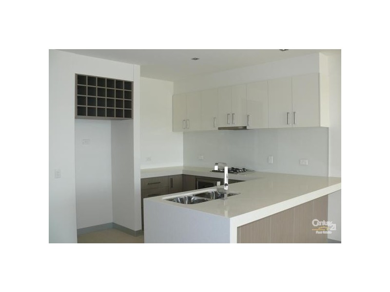 Unit 3, 28 Main Street, Mornington VIC 3931