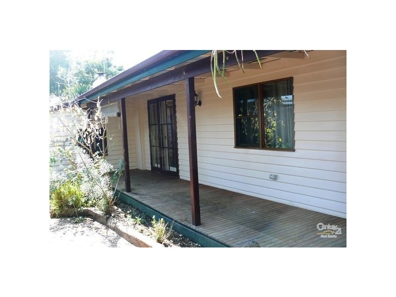 16 Moomba Street, Mornington VIC 3931