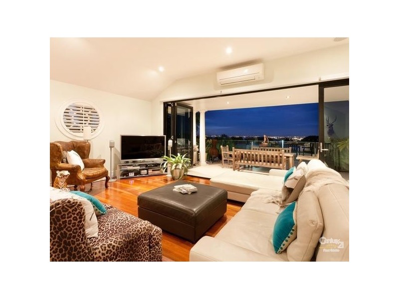 13 Bruarong Crescent, Frankston South VIC 3199