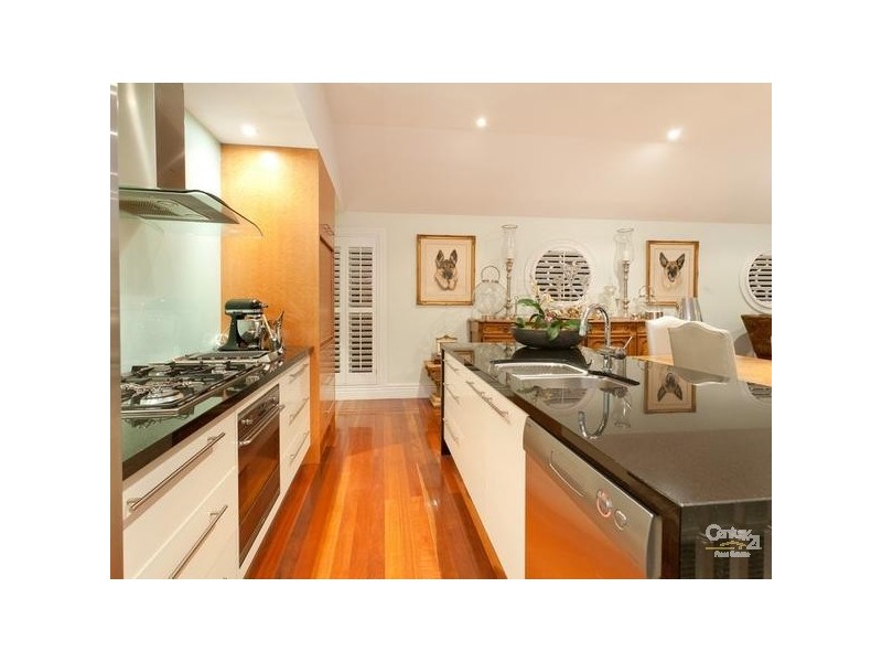 13 Bruarong Crescent, Frankston South VIC 3199