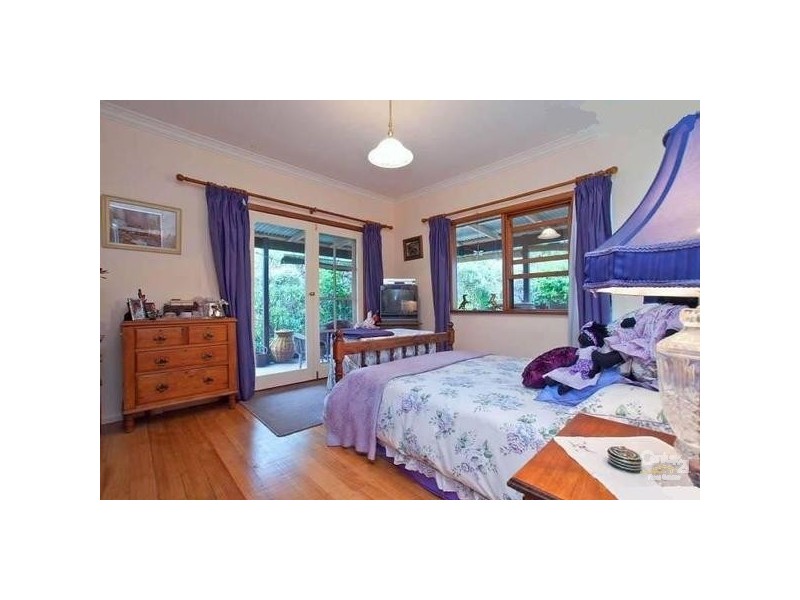 16 Moomba Street, Mornington VIC 3931