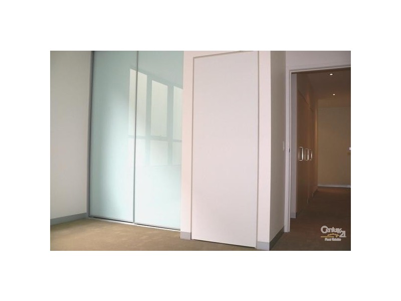 3/28 Main Street, Mornington VIC 3931