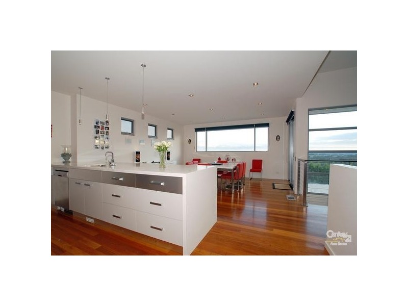 87 Cobb Road, Mount Eliza VIC 3930