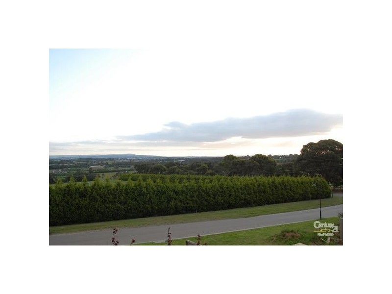 87 Cobb Road, Mount Eliza VIC 3930