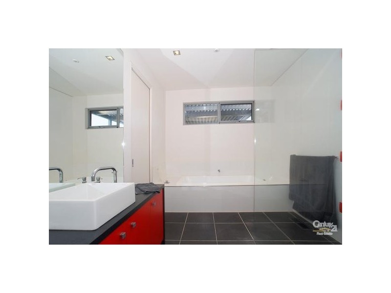 87 Cobb Road, Mount Eliza VIC 3930