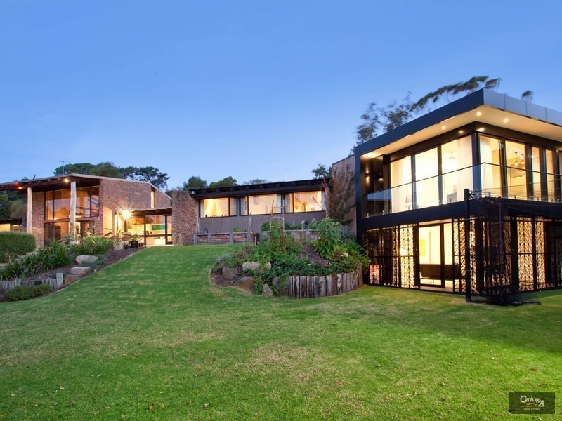 5 Orchard Lane, Mount Eliza VIC 3930
