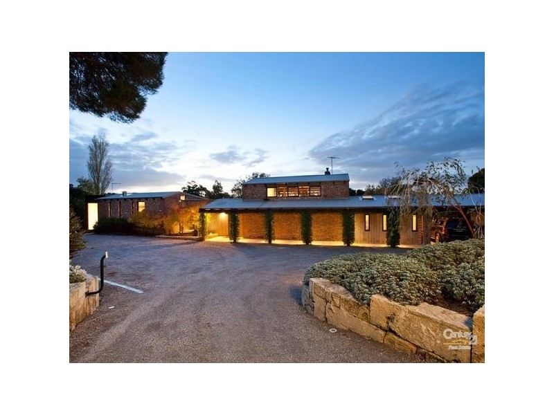5 Orchard Lane, Mount Eliza VIC 3930