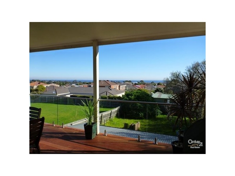 52 Van Ness Avenue, Mornington VIC 3931