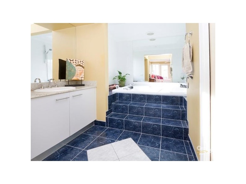 4/315 Dromana Parade, Safety Beach VIC 3936