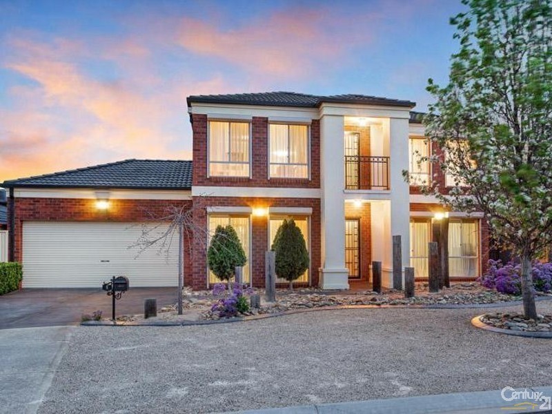 8 St Nicholas Court, Tarneit VIC 3029