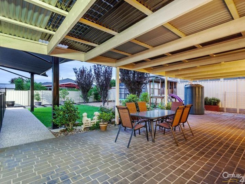 8 St Nicholas Court, Tarneit VIC 3029