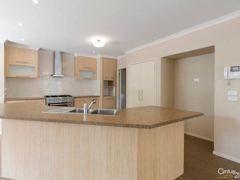 51 Times Square, Sanctuary Lakes VIC 3030