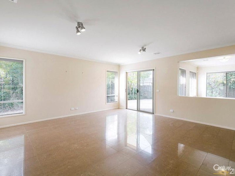 51 Times Square, Sanctuary Lakes VIC 3030