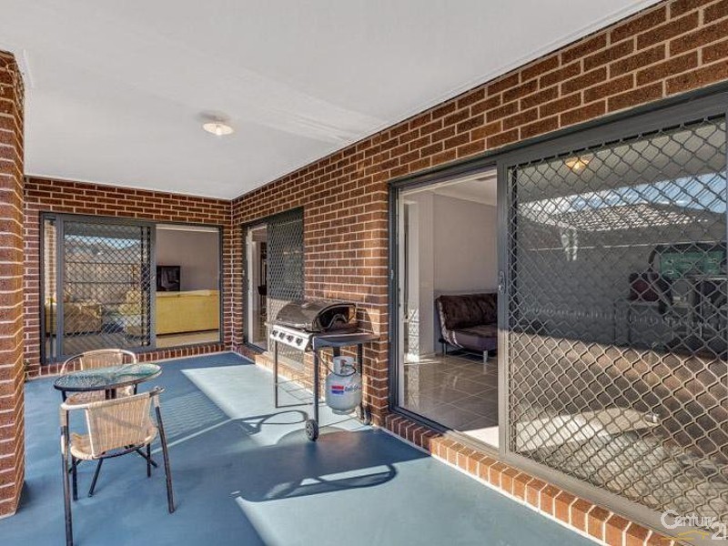 13 Royal Circuit, Point Cook VIC 3030