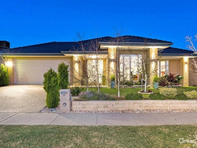54 Malibu Boulevard, Point Cook VIC 3030