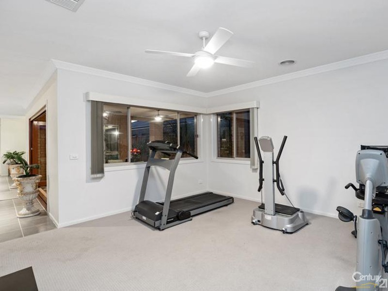 54 Malibu Boulevard, Point Cook VIC 3030