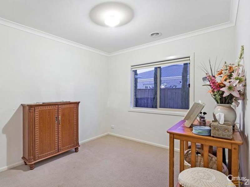 54 Malibu Boulevard, Point Cook VIC 3030