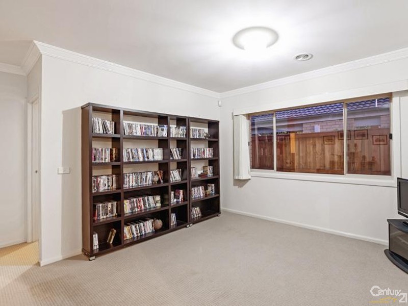 54 Malibu Boulevard, Point Cook VIC 3030