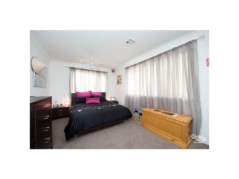 111 Signature Boulevard, Sanctuary Lakes VIC 3030