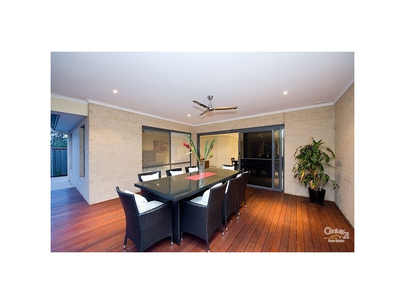 15 Springbank Court, Sanctuary Lakes VIC 3030