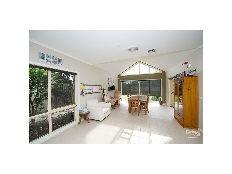 26/1 Greg Norman Drive, Sanctuary Lakes VIC 3030