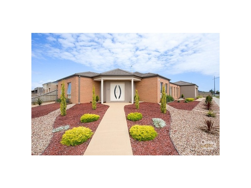 12 Banilla Close, Point Cook VIC 3030