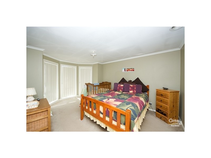 212 Thames Blvd, Tarneit VIC 3029