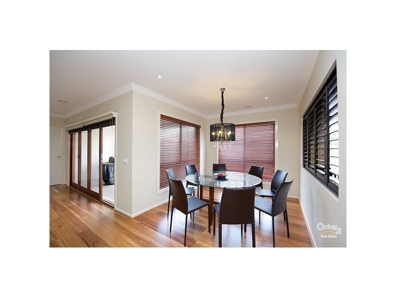 5 Hasluck Gardens, Point Cook VIC 3030