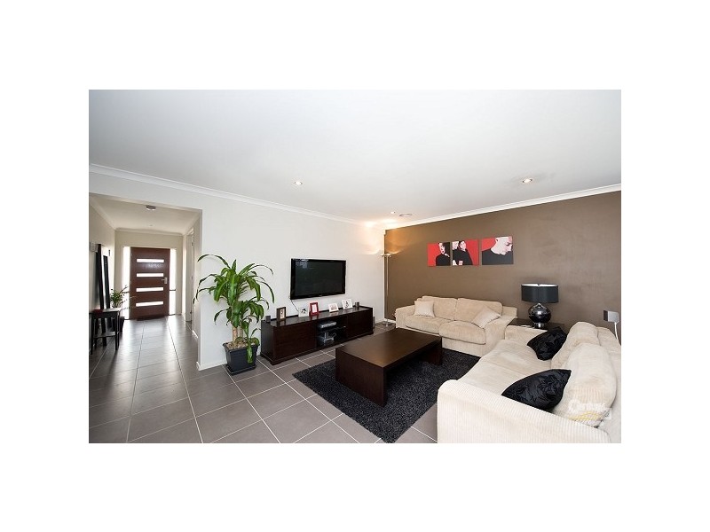 26 Nossal Drive, Point Cook VIC 3030