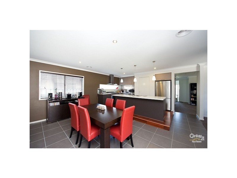 26 Nossal Drive, Point Cook VIC 3030