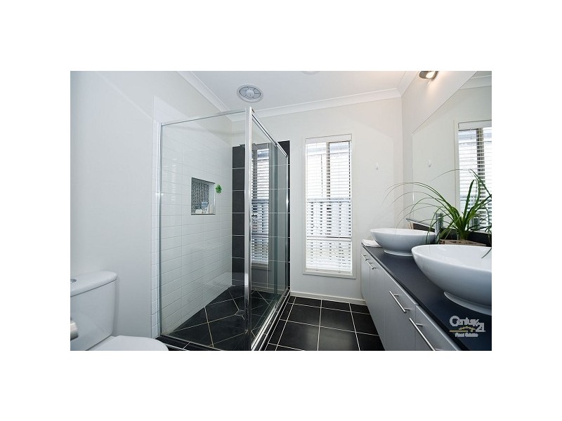 26 Nossal Drive, Point Cook VIC 3030