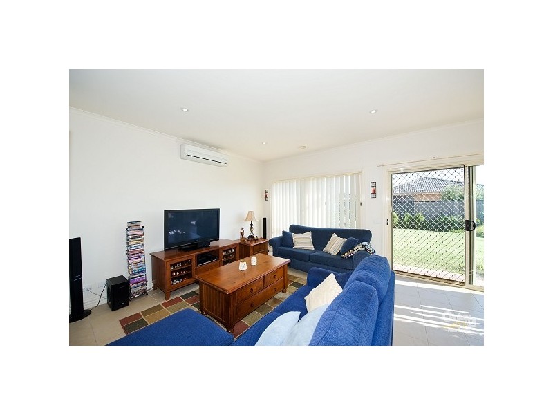 21 Miles Franklin Boulevard, Point Cook VIC 3030