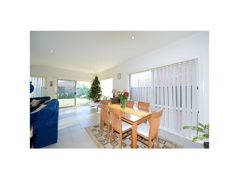 21 Miles Franklin Boulevard, Point Cook VIC 3030