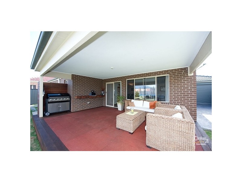 4 Villiers Drive, Point Cook VIC 3030