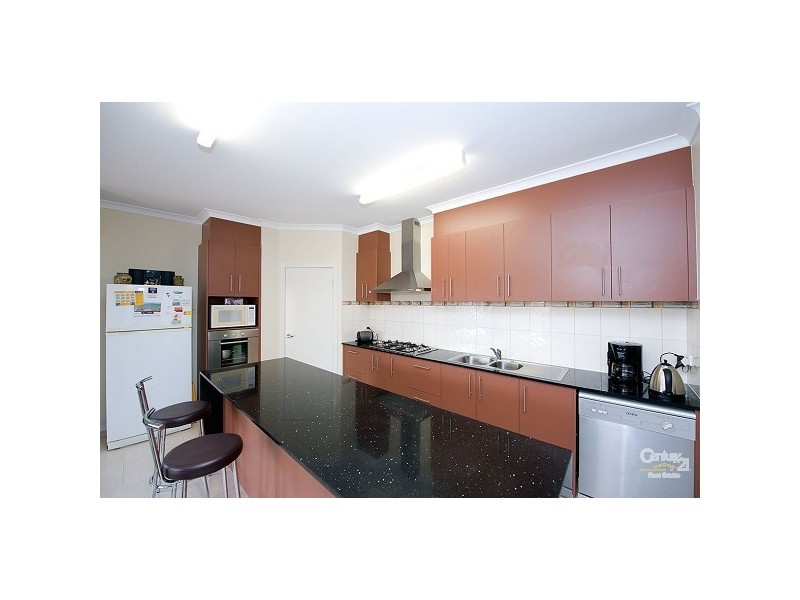 12 Banilla Close, Point Cook VIC 3030