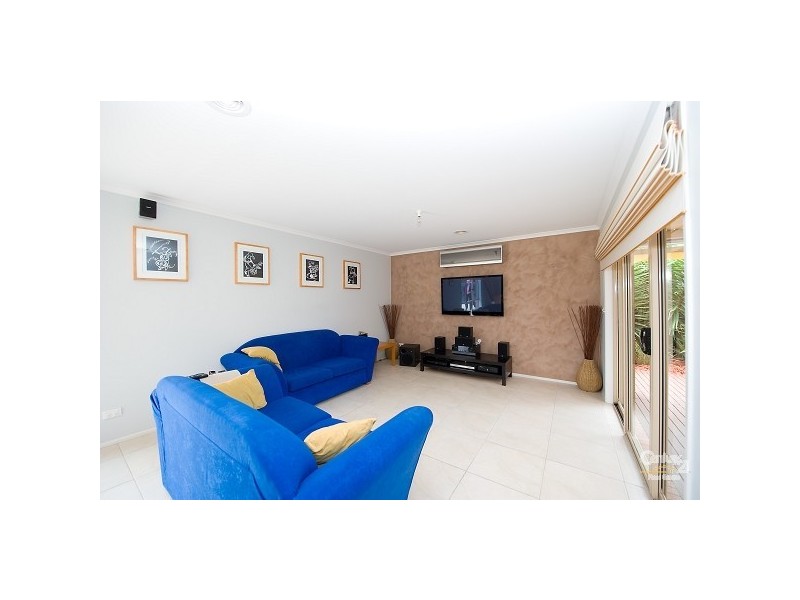 18 Sonnet Way, Truganina VIC 3029